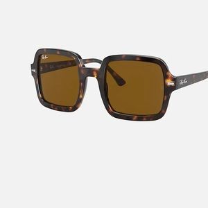 RAYBAN  square sunglasses excellent condition , LIKE NEW